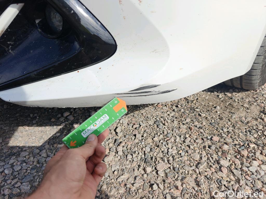  Toyota  Corolla TOYOTA  1.8 125H ACTIVE TECH E-CVT #28