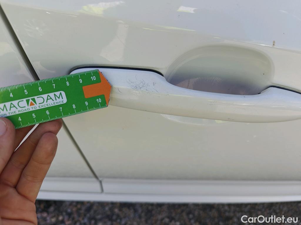  Toyota  Corolla TOYOTA  1.8 125H ACTIVE TECH E-CVT #41