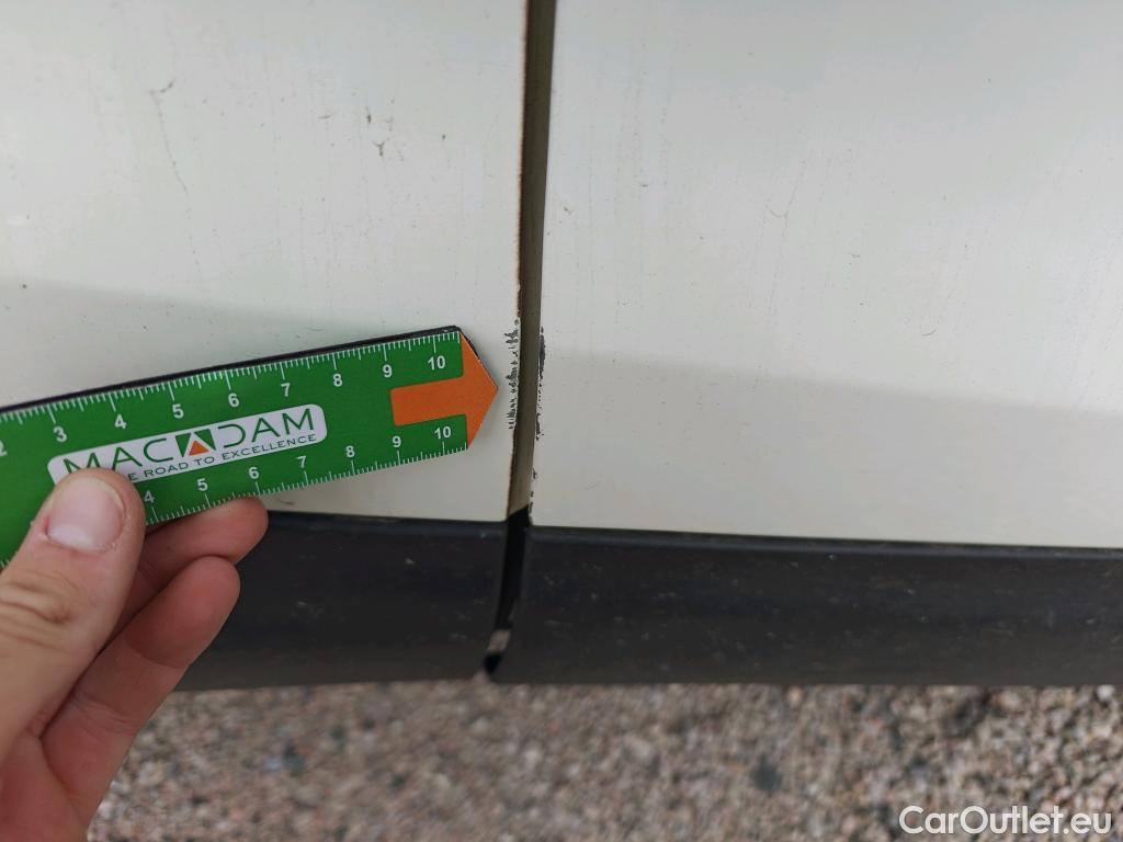  Nissan  Qashqai NISSAN  / 2017 / 5P / todoterreno DIG-T 103 kW (140 CV) E6D ACENTA (AC) #13