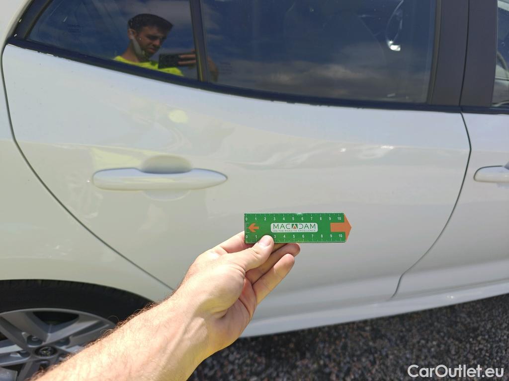  Toyota  Corolla TOYOTA  1.8 125H ACTIVE TECH E-CVT #48