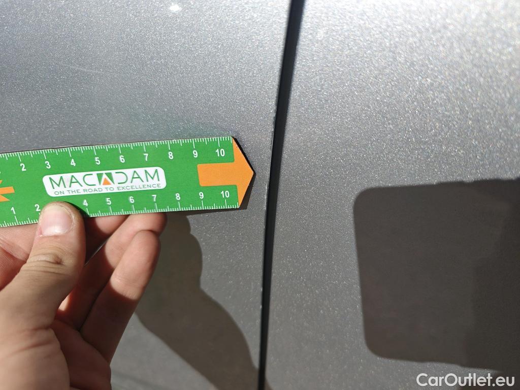  Toyota  C-HR TOYOTA  / 2019 / 5P / todoterreno 1.8 125H Advance #10