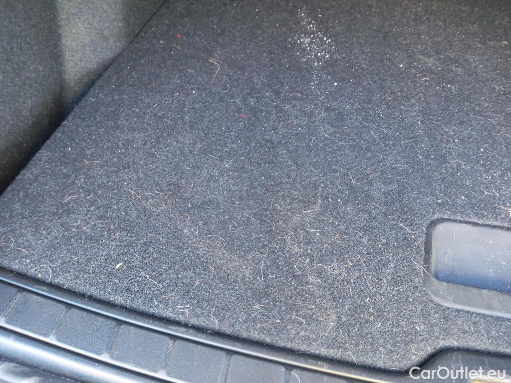  Volvo  XC 40 VOLVO XC40 / 2017 / 5P / todoterreno 1.5 T3 Momentum #5