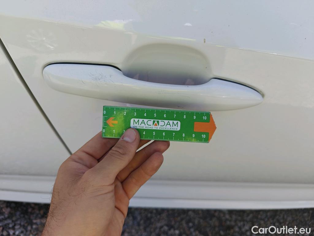  Toyota  Corolla TOYOTA  1.8 125H ACTIVE TECH E-CVT #40