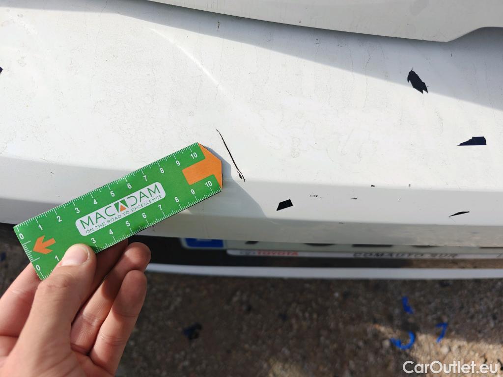  Toyota  Corolla TOYOTA  1.8 125H ACTIVE TECH E-CVT #33