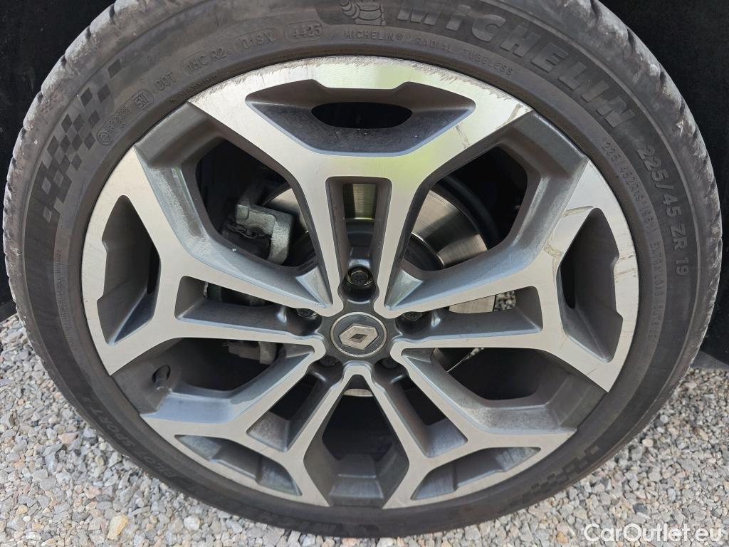  Renault  Kadjar RENAULT  / 2019 / 5P / crossover Techno GPF TCe 103kW (140CV) EDC #7