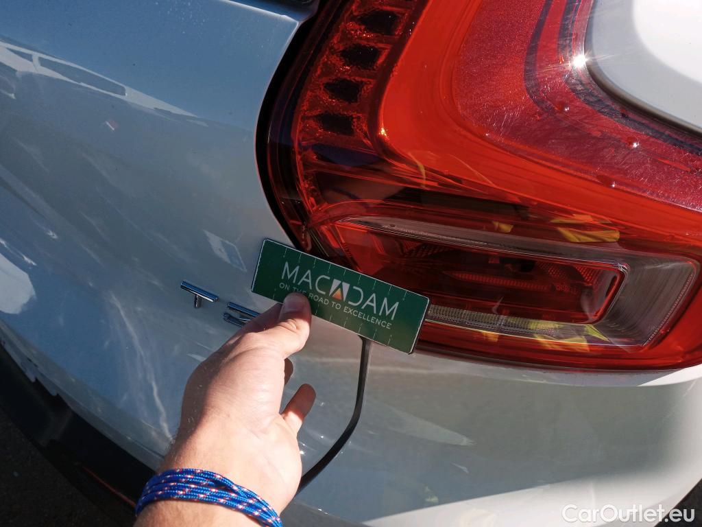  Volvo  XC 40 VOLVO XC40 / 2017 / 5P / todoterreno 1.5 T3 Momentum #28