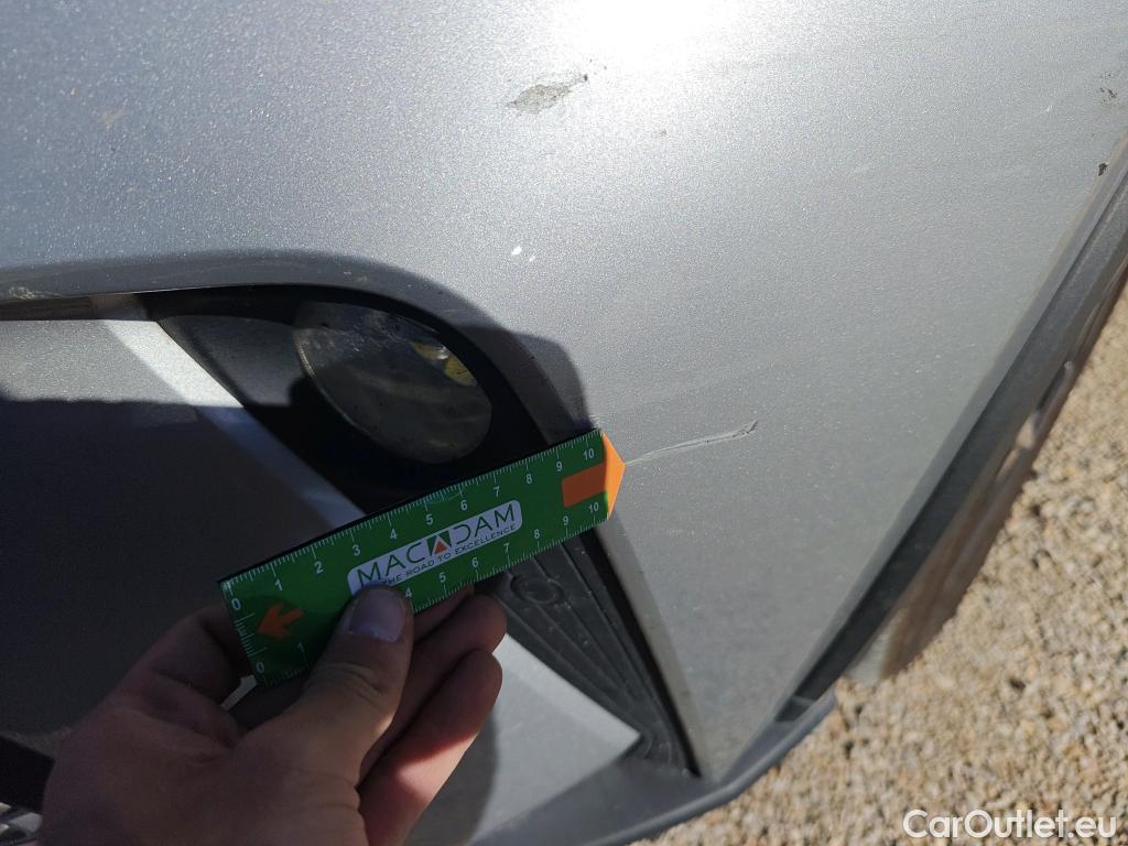  Toyota  C-HR TOYOTA  / 2019 / 5P / todoterreno 1.8 125H Advance #17