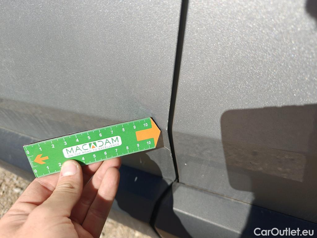  Toyota  C-HR TOYOTA  / 2019 / 5P / todoterreno 1.8 125H Advance #11