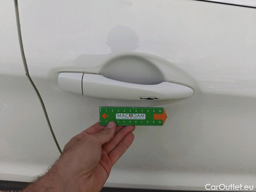  Nissan  Qashqai NISSAN  / 2017 / 5P / todoterreno DIG-T 103 kW (140 CV) E6D ACENTA (AC) #26