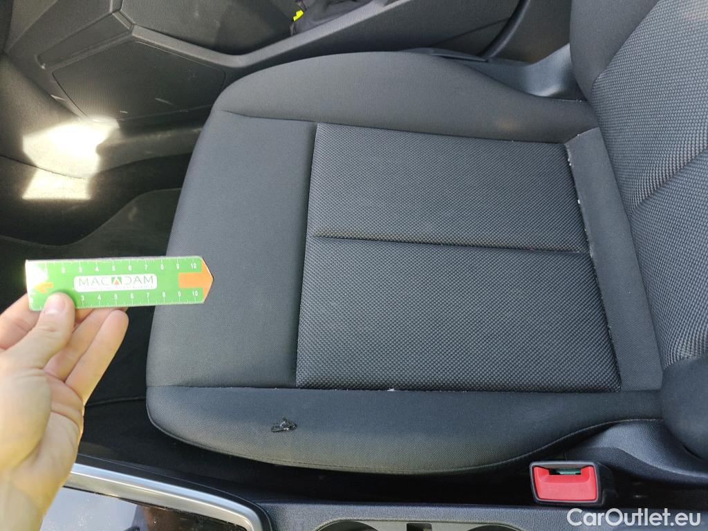  Audi  A3 AUDI  / 2020 / 5P / berlina con portón Sportback Advanced 30 TFSI 81kW S tronic (AC) #9