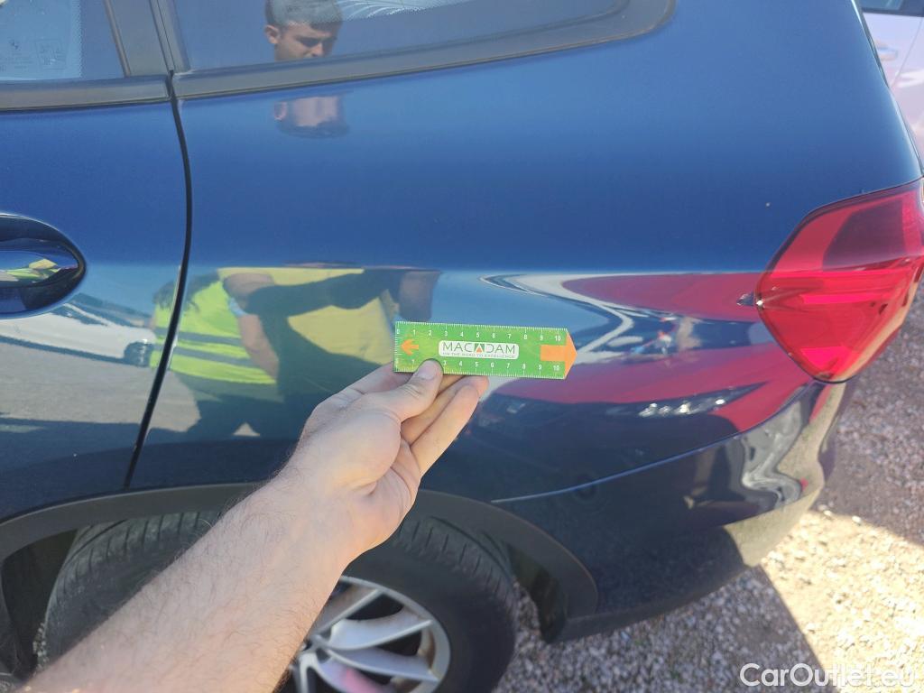  Bmw  X3 BMW  / 2017 / 5P / todoterreno sDrive18d #45