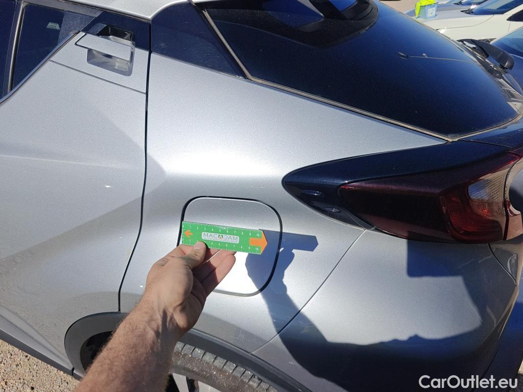  Toyota  C-HR TOYOTA  / 2019 / 5P / todoterreno 1.8 125H Advance #13