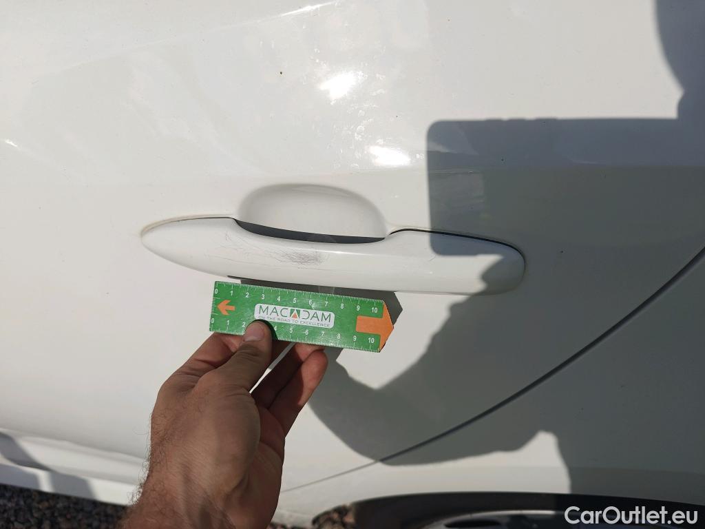  Toyota  Corolla TOYOTA  1.8 125H ACTIVE TECH E-CVT #38