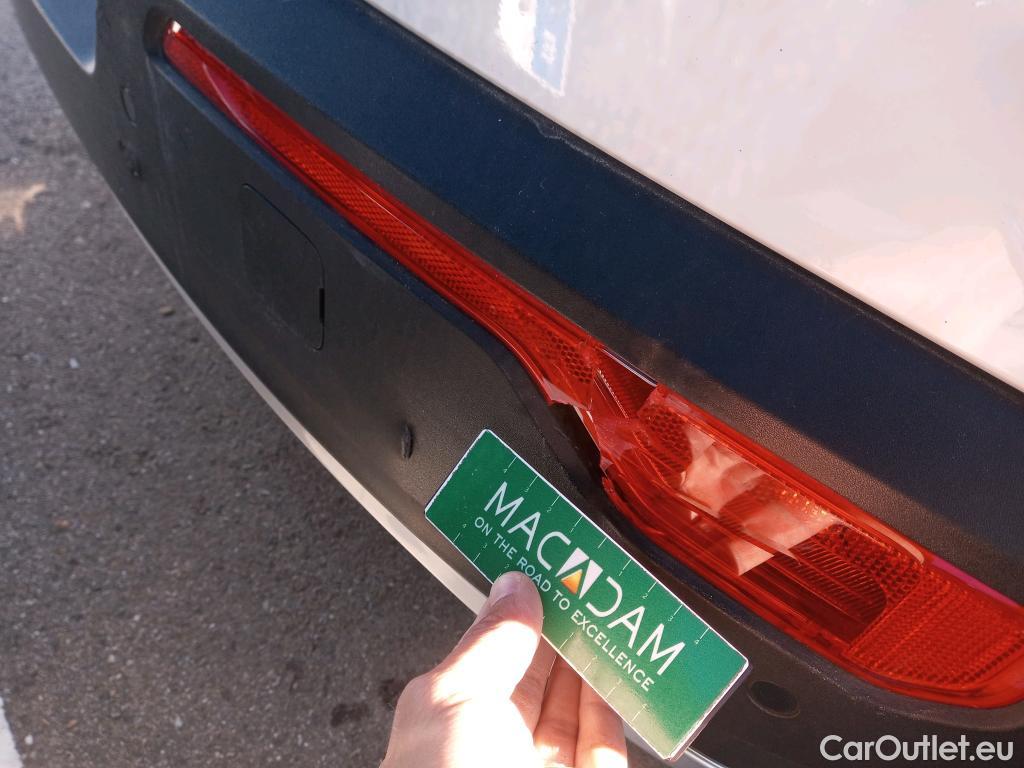  Volvo  XC 40 VOLVO XC40 / 2017 / 5P / todoterreno 1.5 T3 Momentum #4