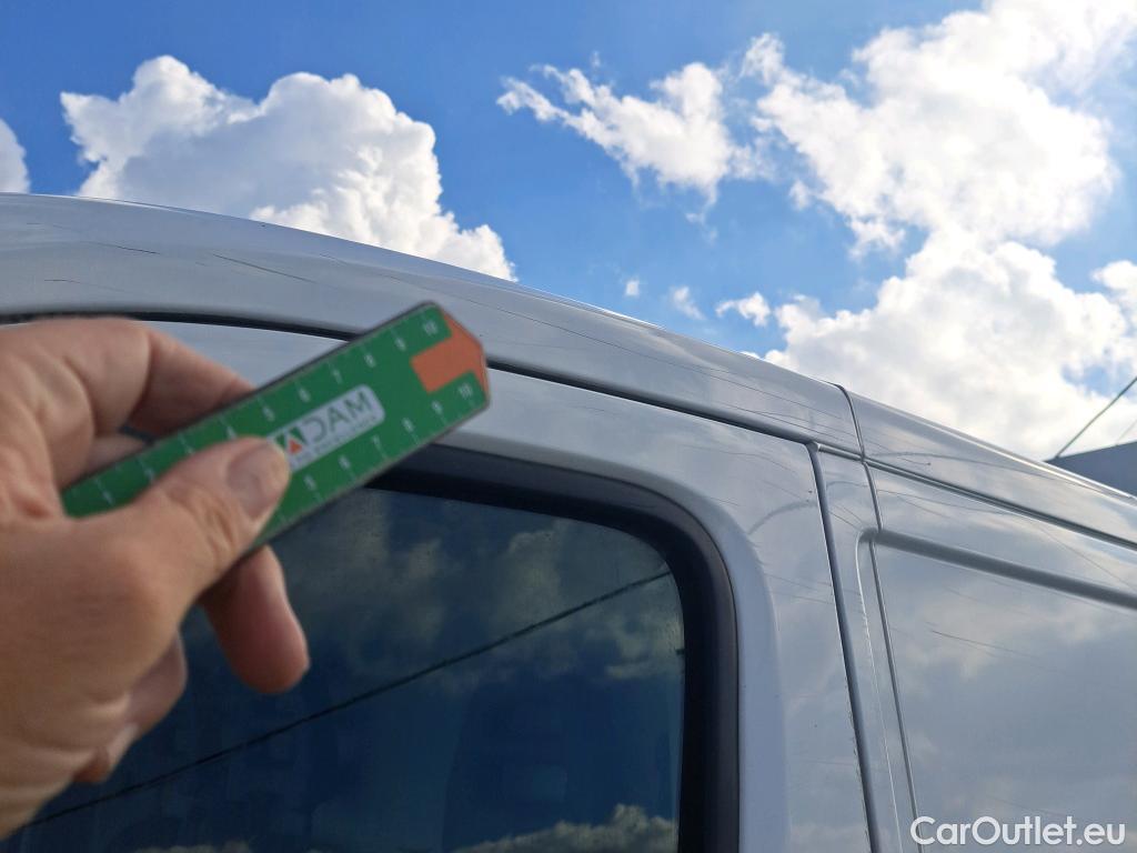  Peugeot  Boxer PEUGEOT  / 2014 / 4P / furgón 333 L2 H1 BHDI 103kW (140CV) S&S 6 V. M (AC) #102