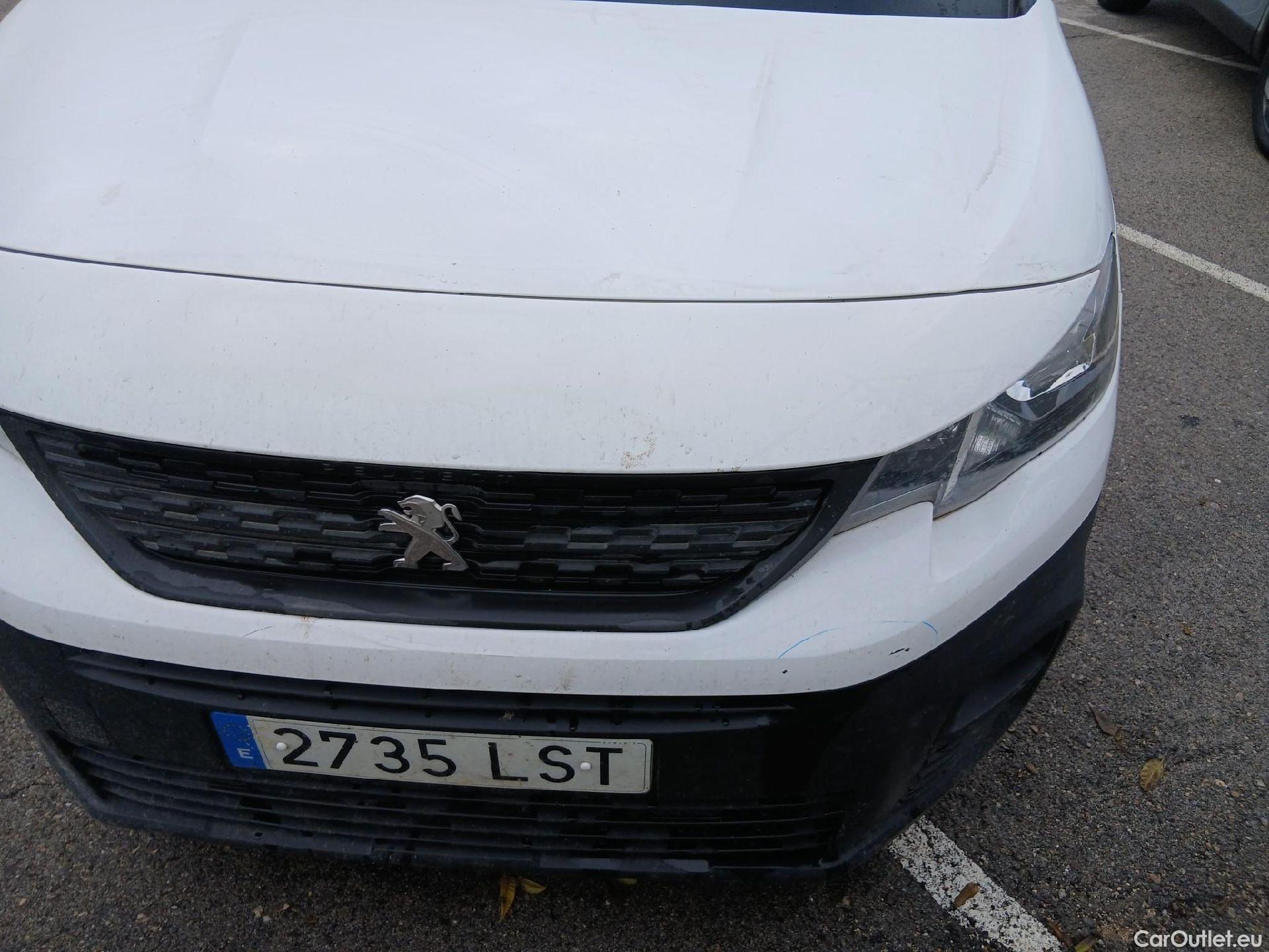  Peugeot  Partner PEUGEOT  / 2018 / 3P / furgón derivado de turismo Pro Standard 600kg BlueHDi 73kW #8