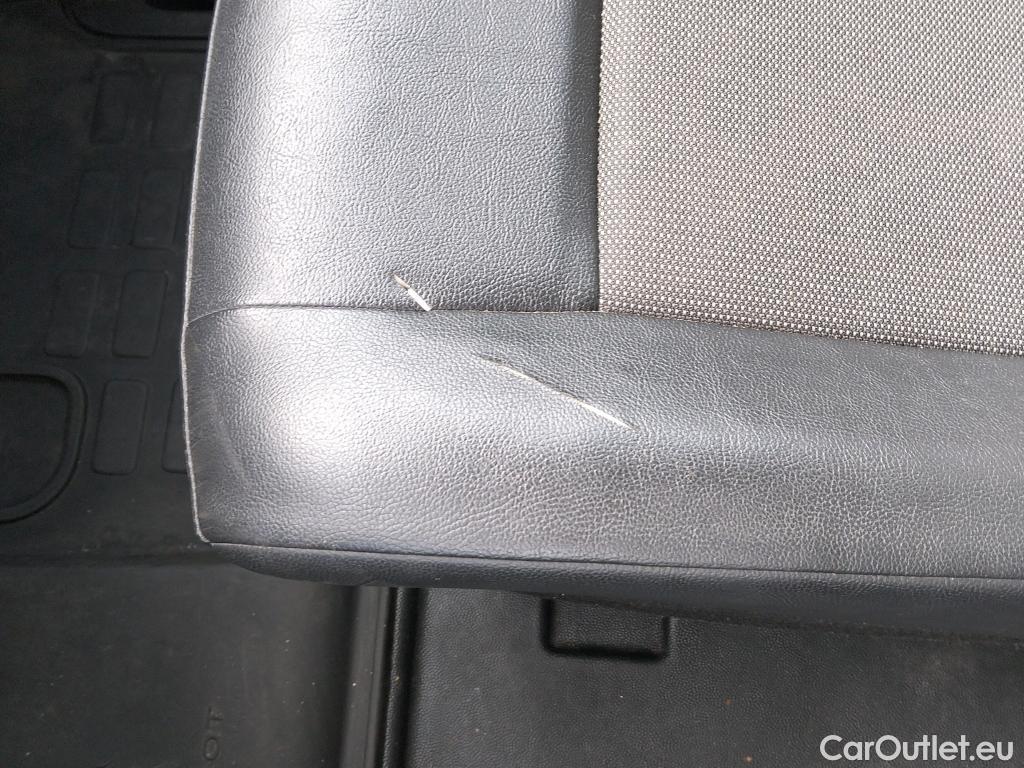  Peugeot  Expert PEUGEOT  / 2016 / 4P / furgón Furgón Pro 1.5 BlueHDi 100 Long #25