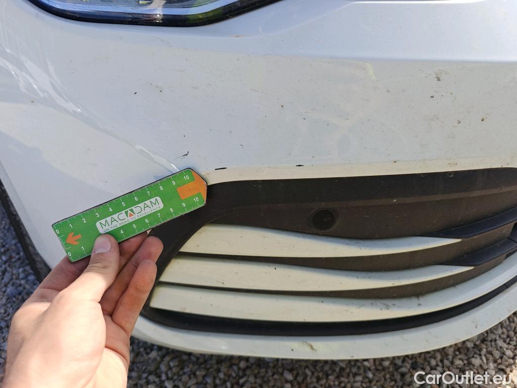  Volkswagen  Golf  VOLKSWAGEN / 2020 / 5P / familiar 2.0 TDI 85kW (115CV) DSG Variant #36