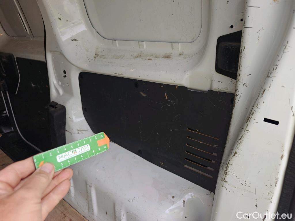  Citroen  Jumpy CITROEN  / 2016 / 4P / furgón Talla XS BlueHDi 120 S&S 6v CityVan #58