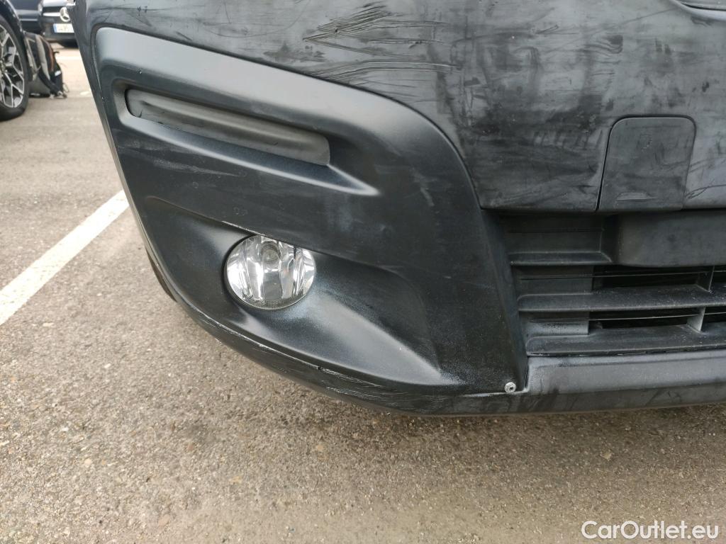  Peugeot  Partner PEUGEOT  VU 4p 2G furgón derivado de Furgón Confort PackL2 BlueHDi 73KW (100) #32