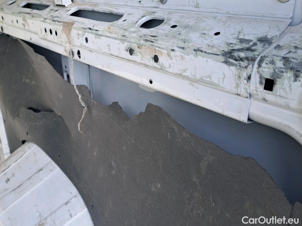  Peugeot  Boxer PEUGEOT  / 2014 / 4P / furgón 333 L2 H1 BHDI 103kW (140CV) S&S 6 V. M (AC) #46