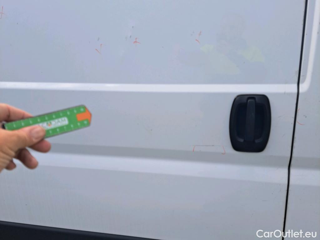  Peugeot  Boxer PEUGEOT  / 2014 / 4P / furgón 333 L2 H1 BHDI 103kW (140CV) S&S 6 V. M (AC) #40