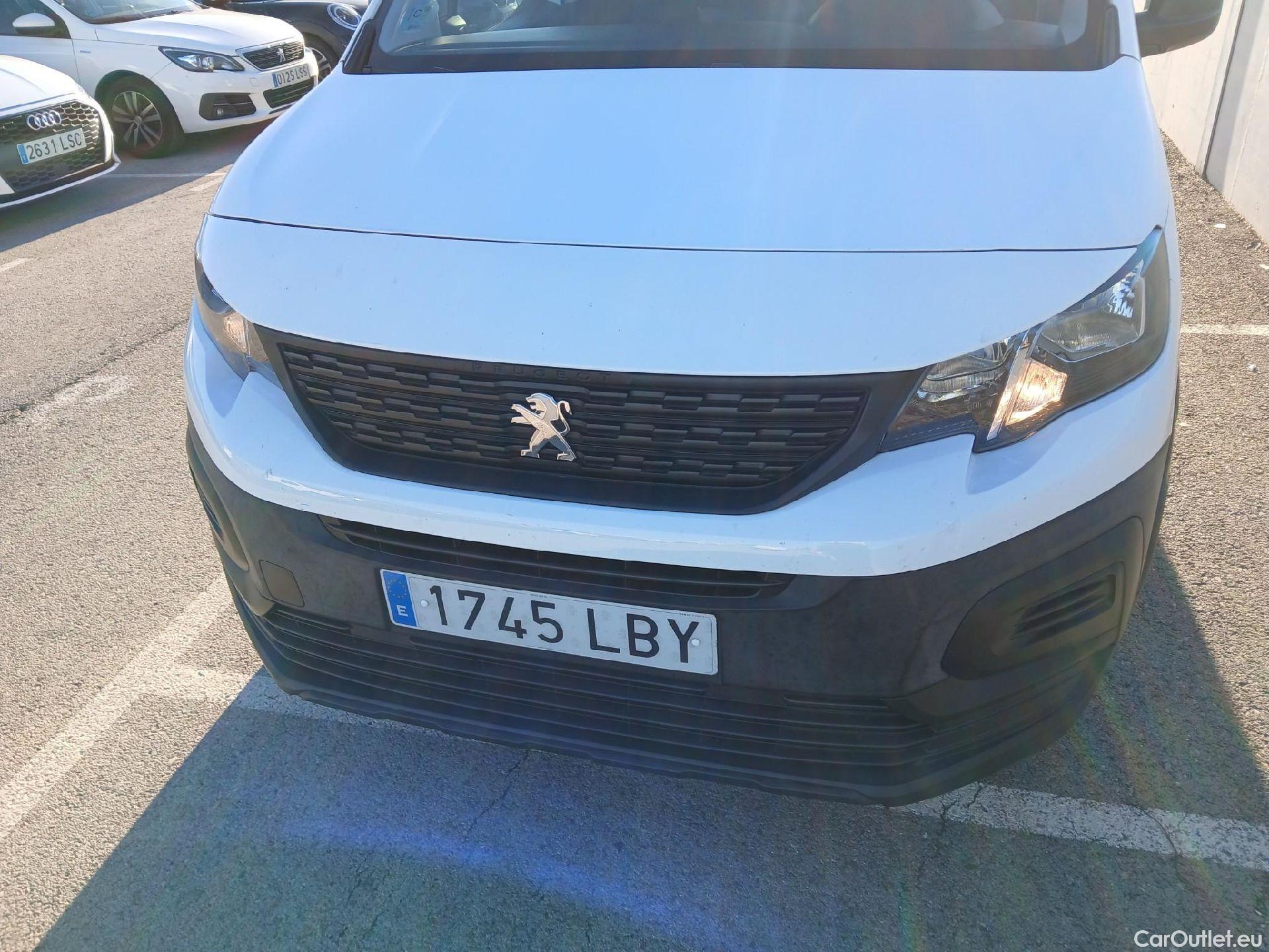  Peugeot  RIFTER PEUGEOT  / 2018 / 4P / combi Access Standard BlueHDi 73kW (CX) #15