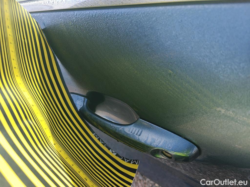  Ford  Kuga FORD  / 2019 / 5P / todoterreno Titanium 1.5 EcoBlue 88kW (120CV) #9