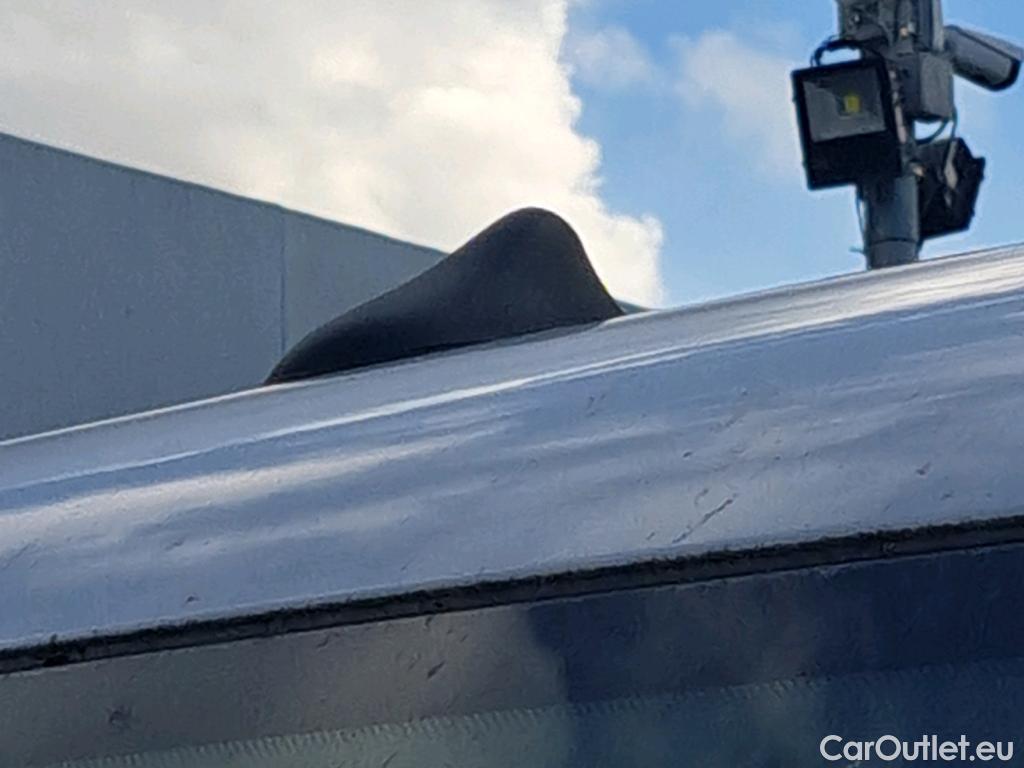  Peugeot  Boxer PEUGEOT  / 2014 / 4P / furgón 333 L2 H1 BHDI 103kW (140CV) S&S 6 V. M (AC) #105