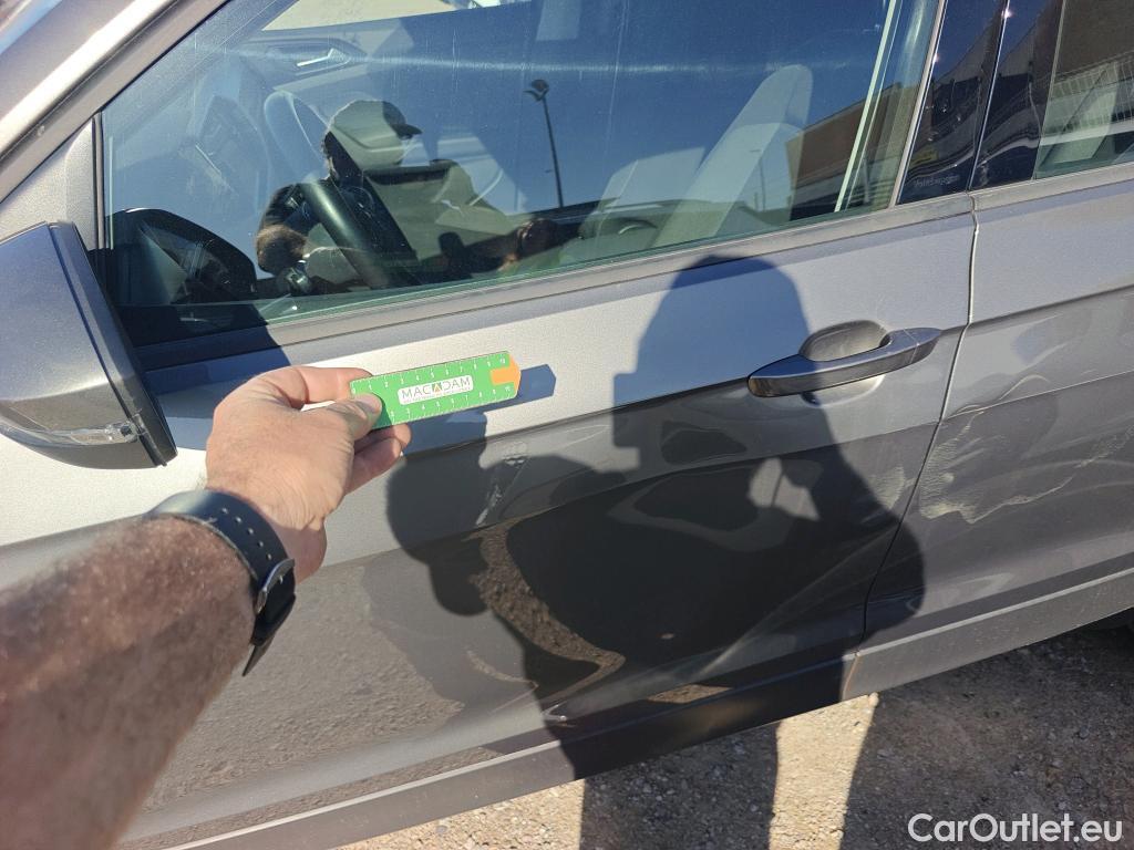  Volkswagen  T-CROSS VOLKSWAGEN  / 2018 / 5P / todoterreno Advance 1.0 TSI 85kW (115CV) DSG (AC) #1