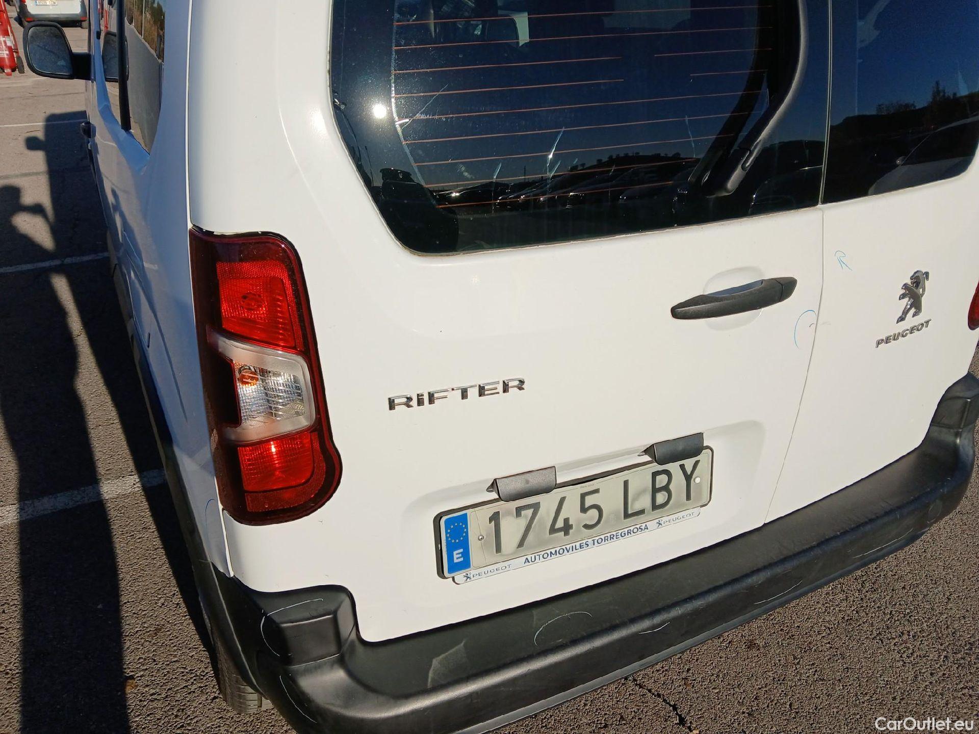  Peugeot  RIFTER PEUGEOT  / 2018 / 4P / combi Access Standard BlueHDi 73kW (CX) #27