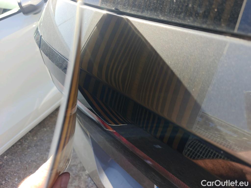  Volkswagen  T-CROSS VOLKSWAGEN  / 2018 / 5P / todoterreno Advance 1.0 TSI 85kW (115CV) DSG (AC) #10