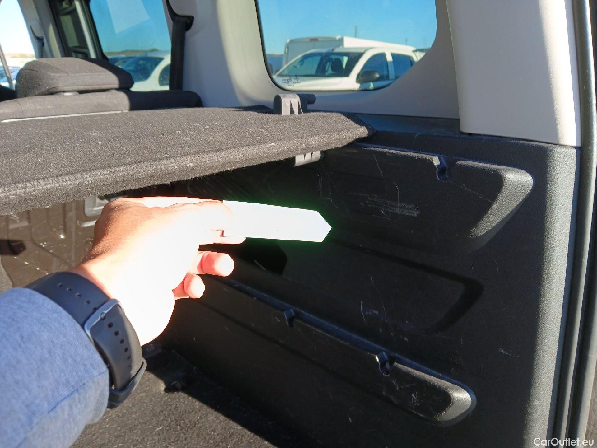  Peugeot  RIFTER PEUGEOT  / 2018 / 4P / combi Access Standard BlueHDi 73kW (CX) #4