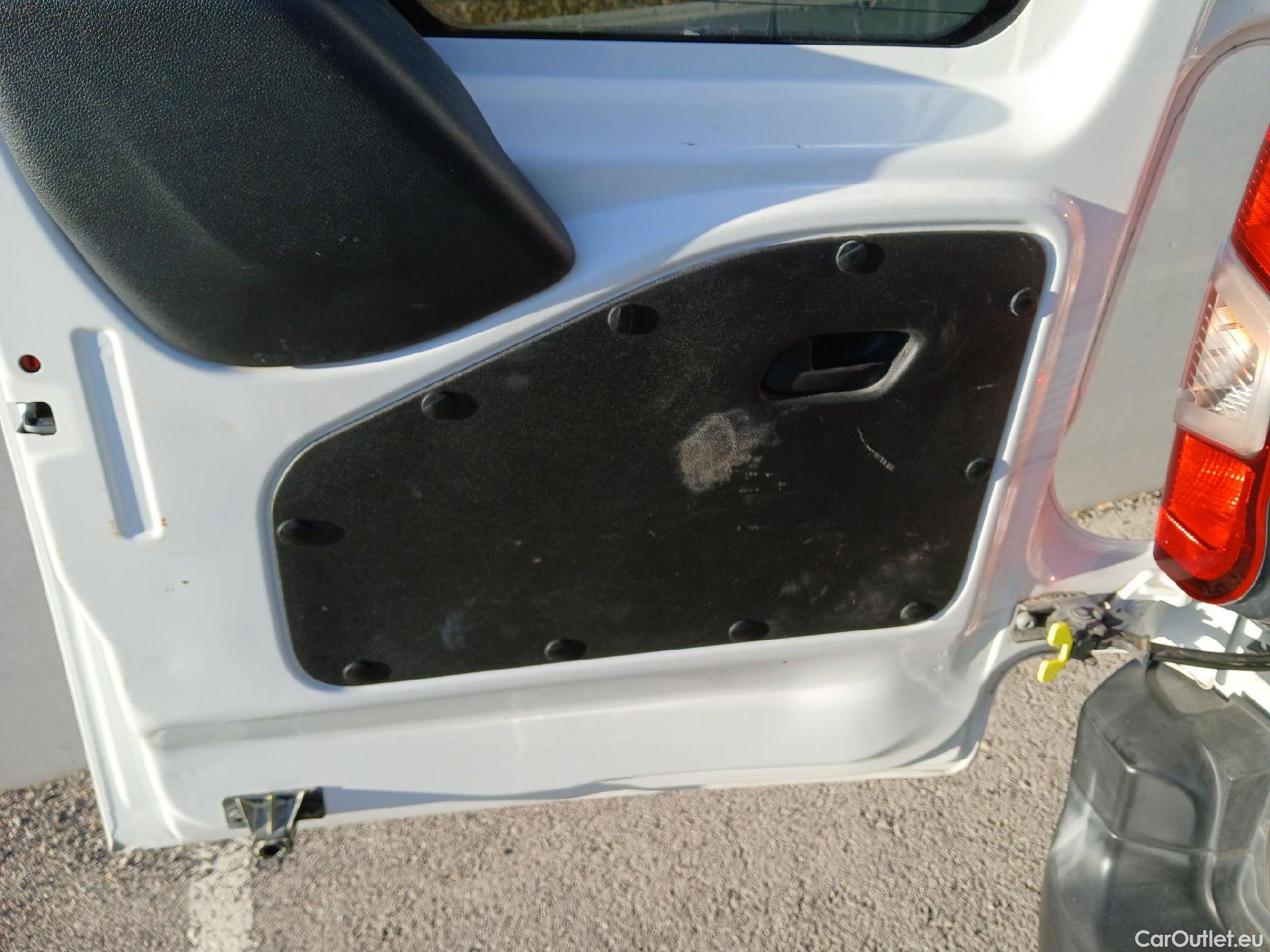  Peugeot  RIFTER PEUGEOT  / 2018 / 4P / combi Access Standard BlueHDi 73kW (CX) #5