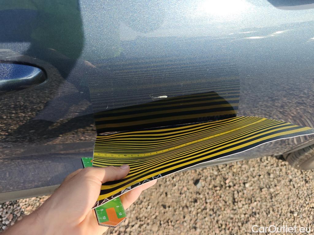  Ford  Kuga FORD  / 2019 / 5P / todoterreno Titanium 1.5 EcoBlue 88kW (120CV) #11