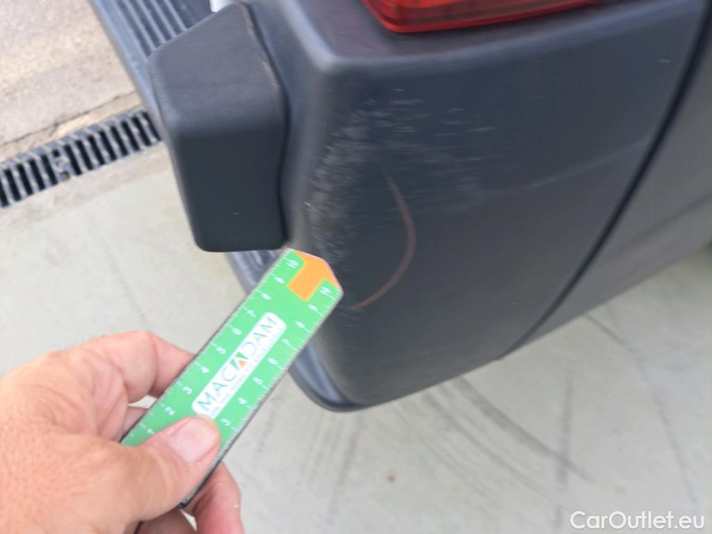  Peugeot  Boxer PEUGEOT  / 2014 / 4P / furgón 333 L2 H1 BHDI 103kW (140CV) S&S 6 V. M (AC) #71