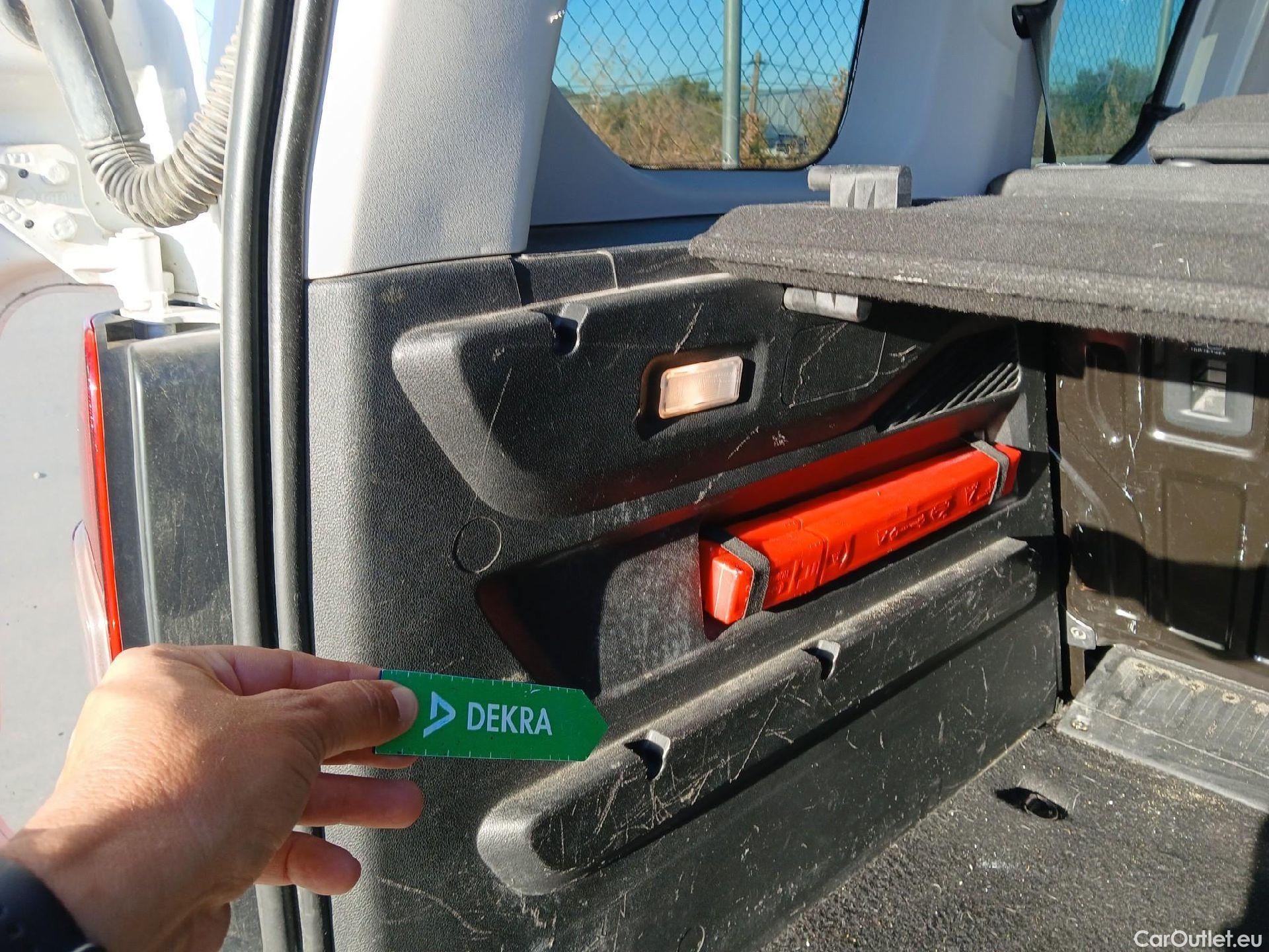  Peugeot  RIFTER PEUGEOT  / 2018 / 4P / combi Access Standard BlueHDi 73kW (CX) #2