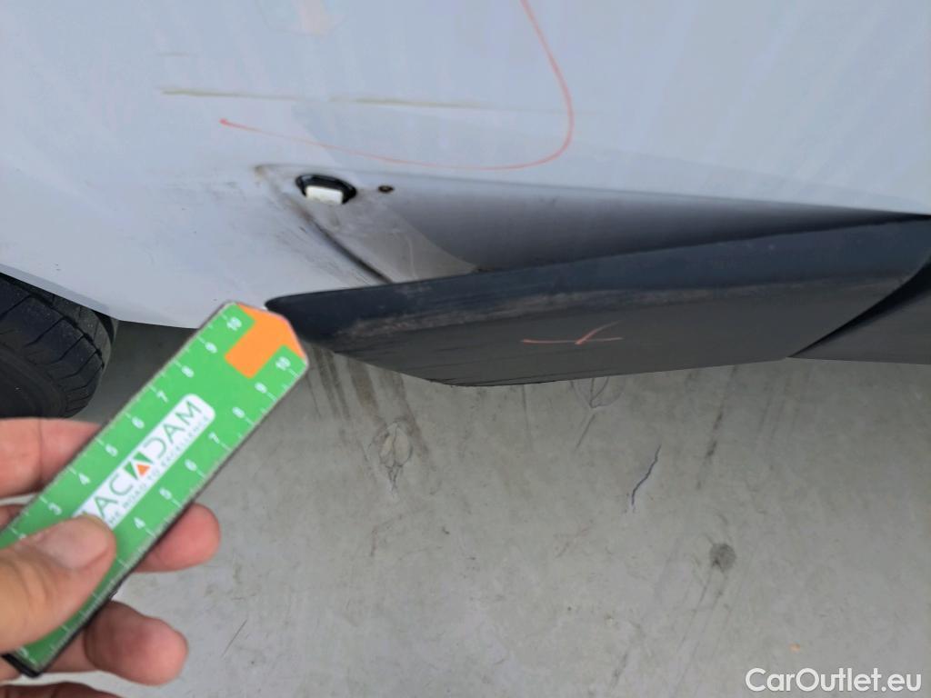  Peugeot  Boxer PEUGEOT  / 2014 / 4P / furgón 333 L2 H1 BHDI 103kW (140CV) S&S 6 V. M (AC) #82