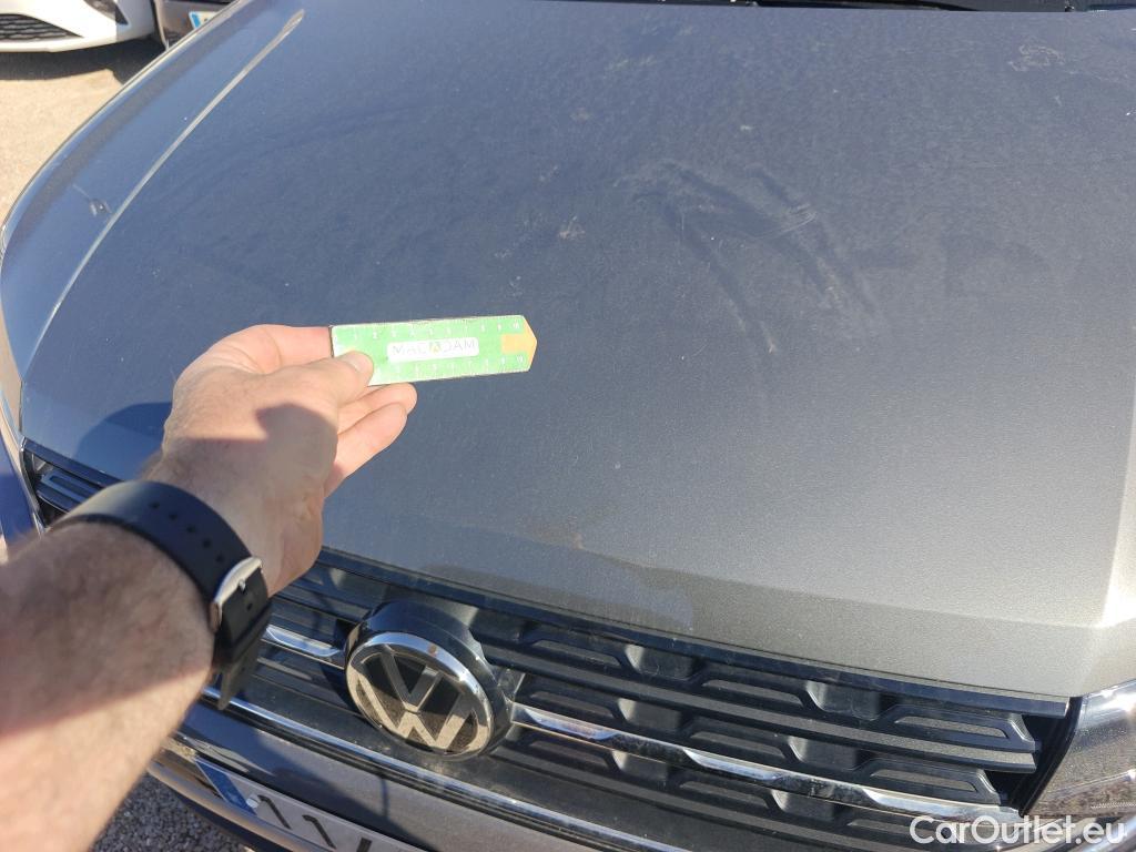  Volkswagen  T-CROSS VOLKSWAGEN  / 2018 / 5P / todoterreno Advance 1.0 TSI 85kW (115CV) DSG (AC) #13