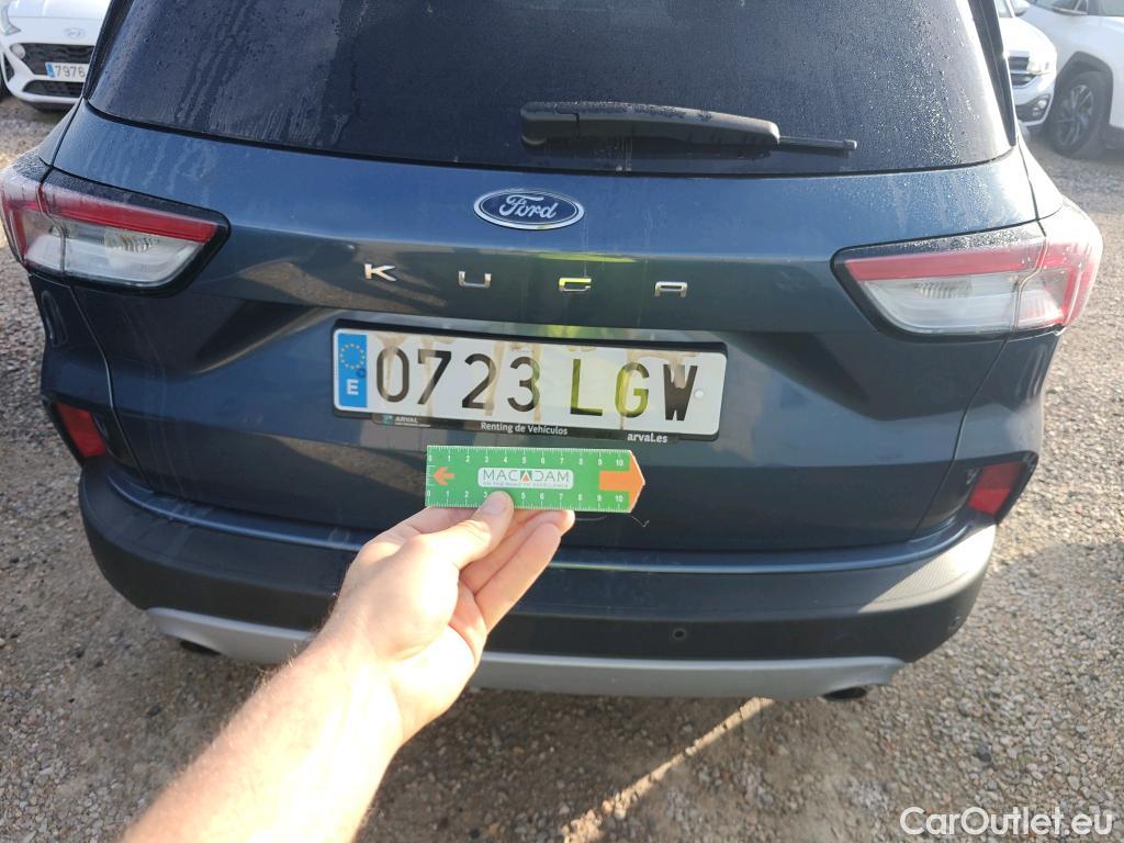  Ford  Kuga FORD  / 2019 / 5P / todoterreno Titanium 1.5 EcoBlue 88kW (120CV) #1