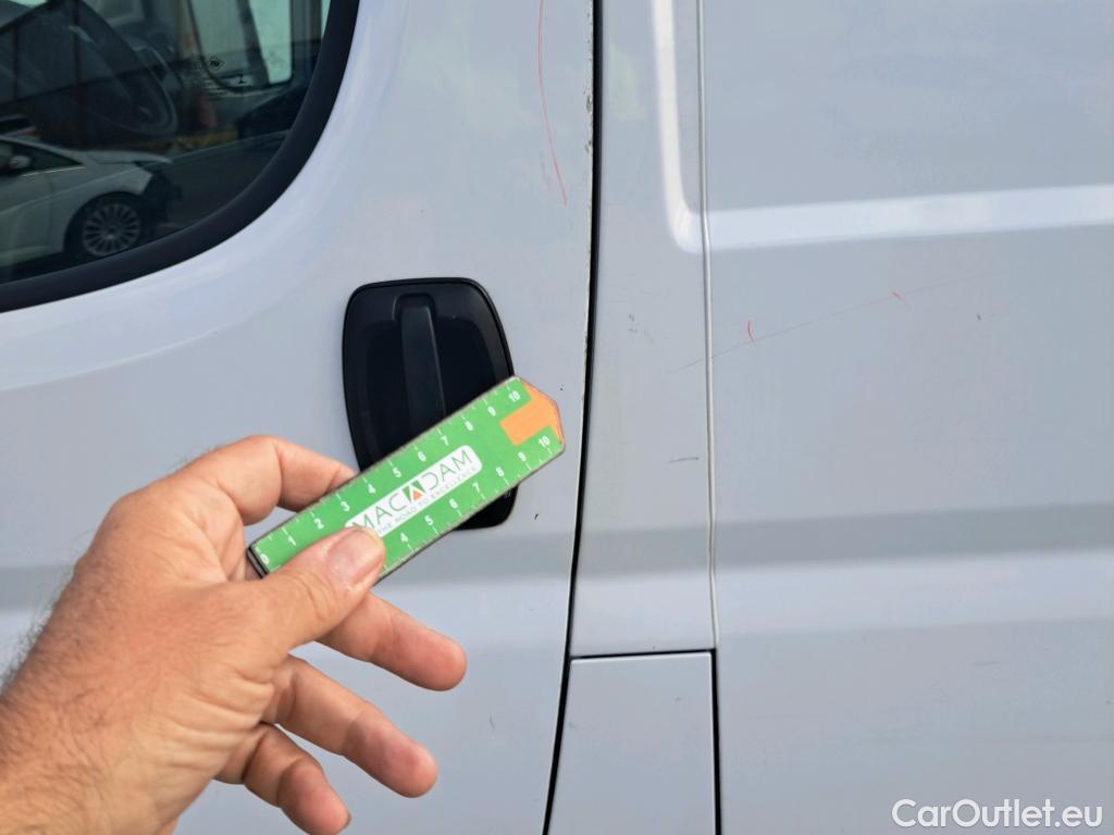  Peugeot  Boxer PEUGEOT  / 2014 / 4P / furgón 333 L2 H1 BHDI 103kW (140CV) S&S 6 V. M (AC) #100