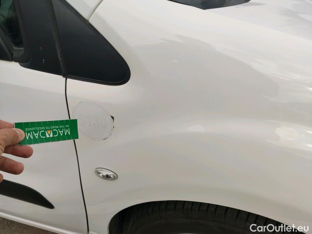  Peugeot  Partner PEUGEOT  VU 4p 2G furgón derivado de Furgón Confort PackL2 BlueHDi 73KW (100) #10