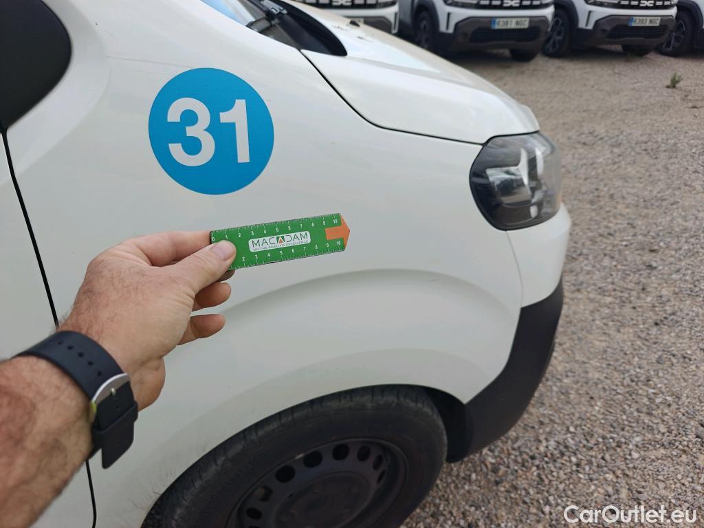  Citroen  Jumpy CITROEN  / 2016 / 4P / furgón Talla XS BlueHDi 120 S&S 6v CityVan #48