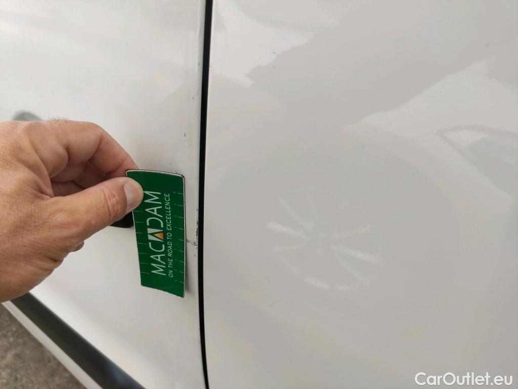  Peugeot  Partner PEUGEOT  VU 4p 2G furgón derivado de Furgón Confort PackL2 BlueHDi 73KW (100) #24