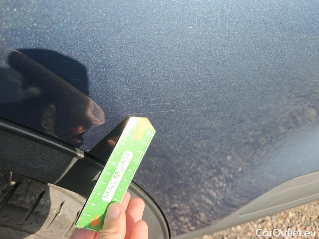  Ford  Kuga FORD  / 2019 / 5P / todoterreno Titanium 1.5 EcoBlue 88kW (120CV) #43