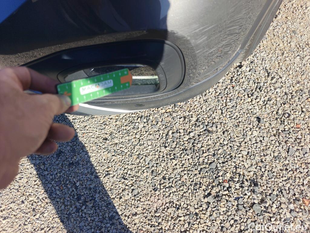  Volkswagen  T-CROSS VOLKSWAGEN  / 2018 / 5P / todoterreno Advance 1.0 TSI 85kW (115CV) DSG (AC) #27