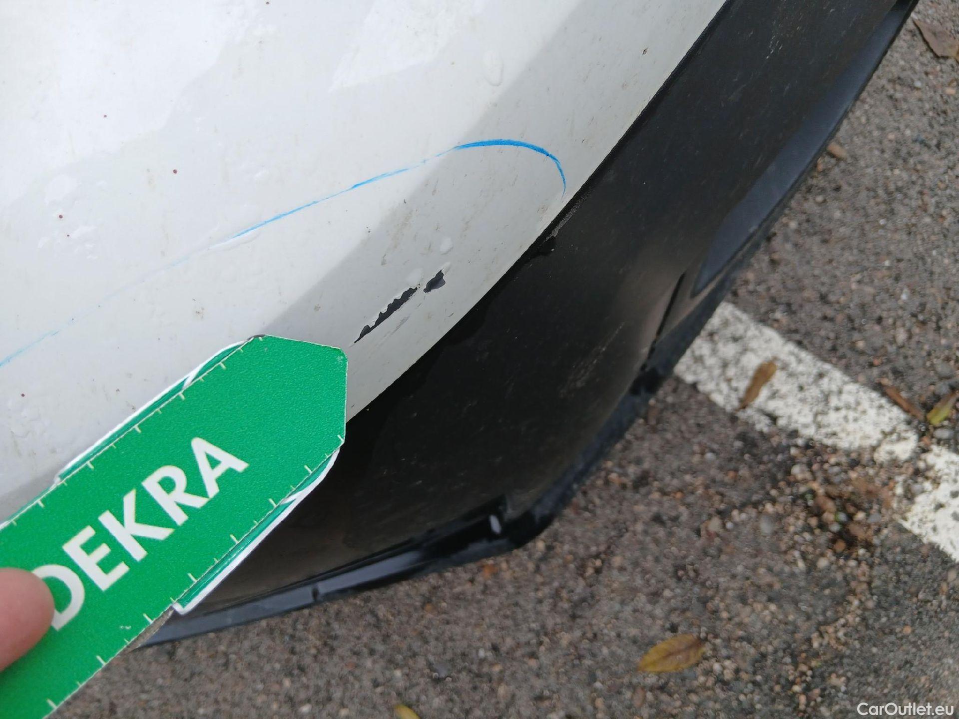  Peugeot  Partner PEUGEOT  / 2018 / 3P / furgón derivado de turismo Pro Standard 600kg BlueHDi 73kW #9