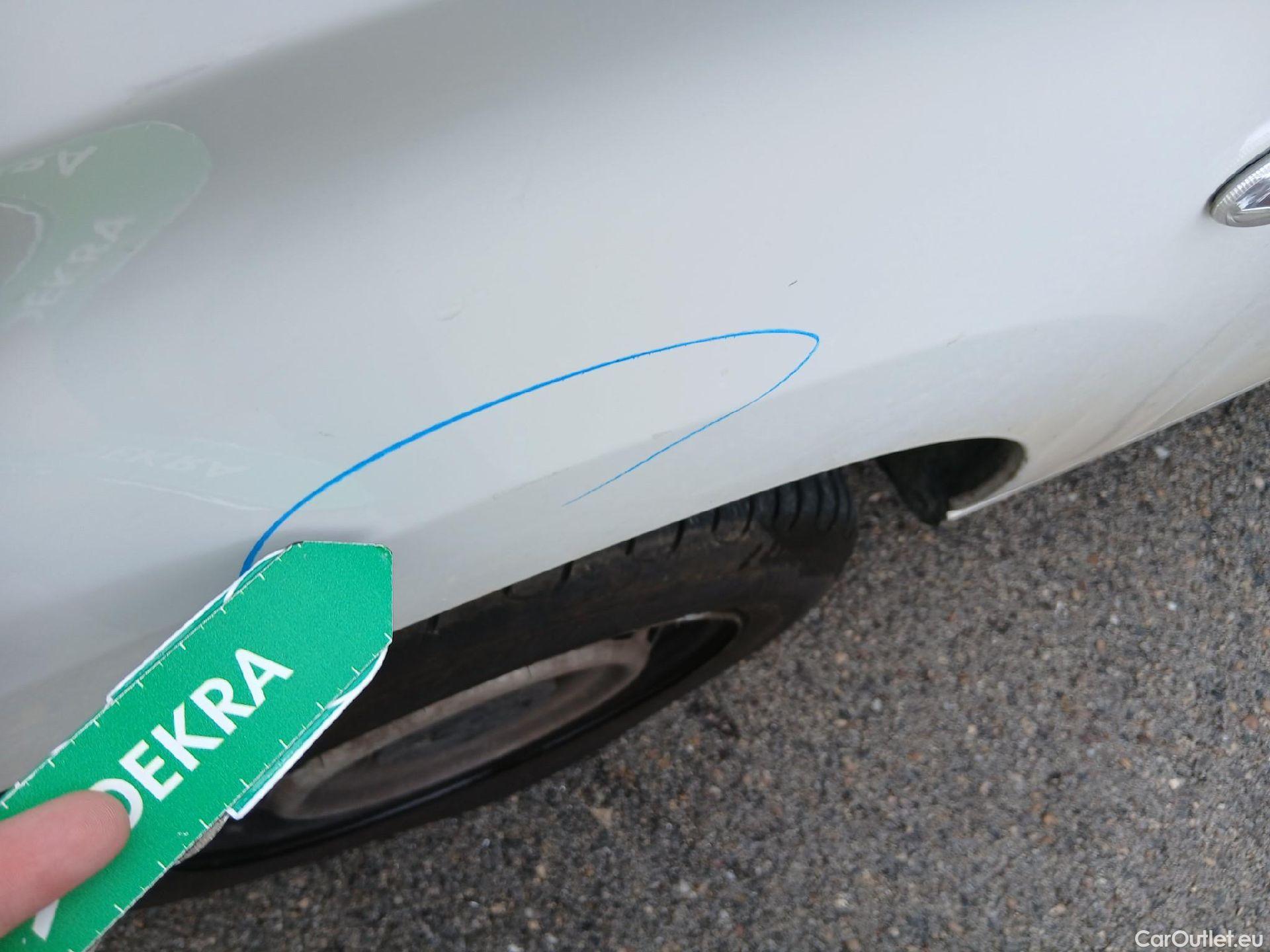  Peugeot  Partner PEUGEOT  / 2018 / 3P / furgón derivado de turismo Pro Standard 600kg BlueHDi 73kW #12