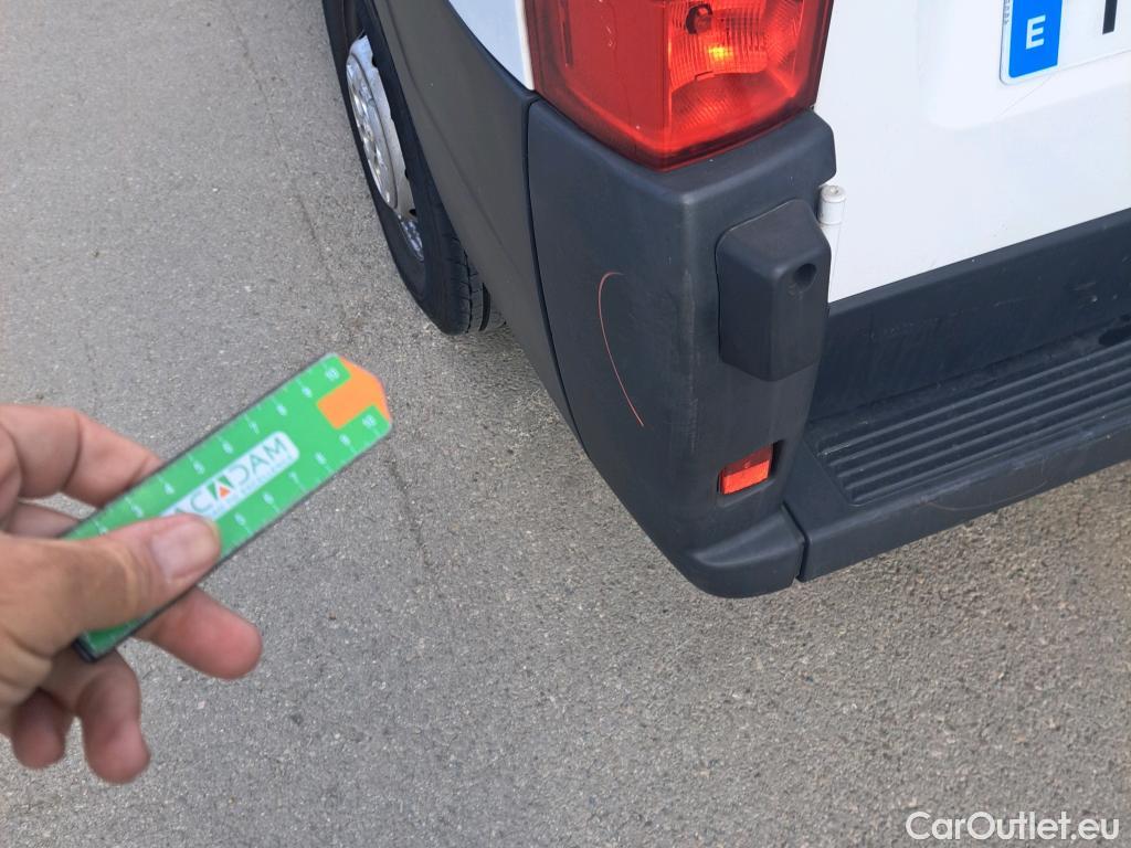  Peugeot  Boxer PEUGEOT  / 2014 / 4P / furgón 333 L2 H1 BHDI 103kW (140CV) S&S 6 V. M (AC) #75