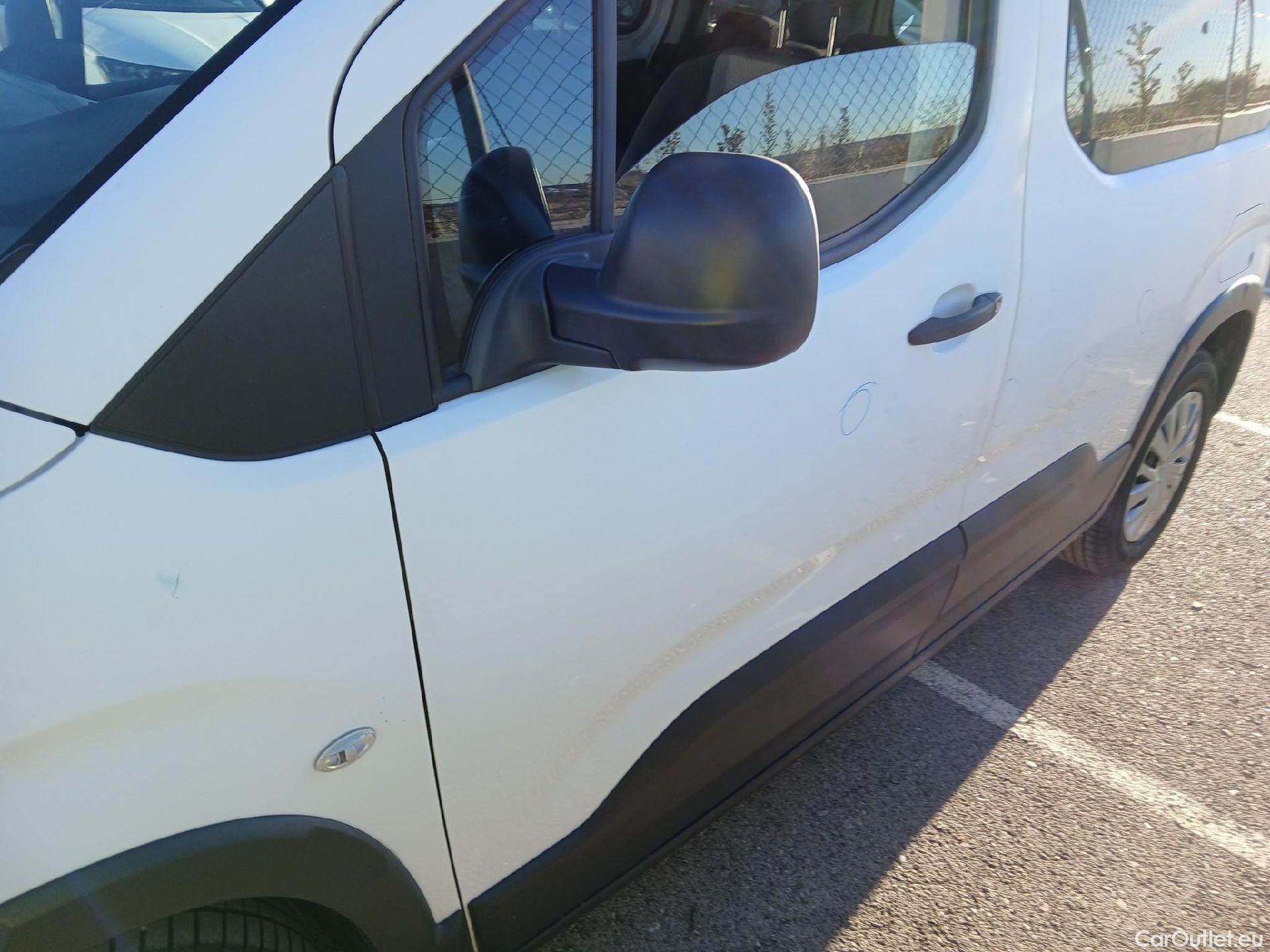  Peugeot  RIFTER PEUGEOT  / 2018 / 4P / combi Access Standard BlueHDi 73kW (CX) #18